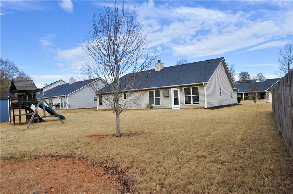 691 River Mist Circle Jefferson, GA 30549 - Photo 3 of 38