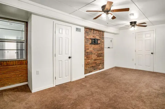 $325,000 | 405 Harriett Street, Arlington, TX 76010