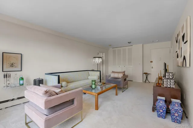 $450,000 | 5 Schenck Avenue, Unit 3K, Great Neck, NY 11021