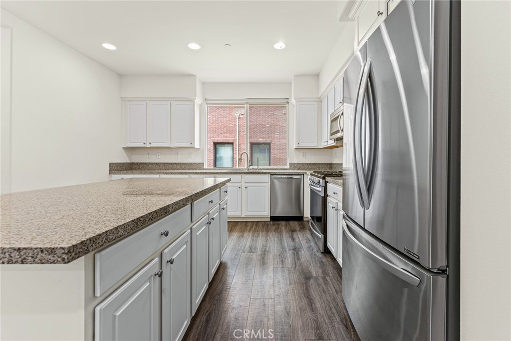 422 West Rte 66, Unit 47 Glendora, CA 91740 - Photo 13 of 31