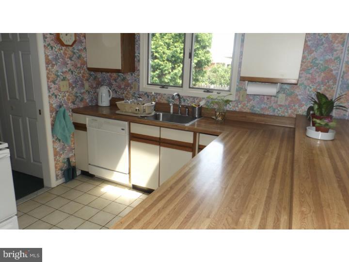 1075 Jacksonville Road Warminster, PA 18974 - Photo 15 of 25 Gallery Image 15