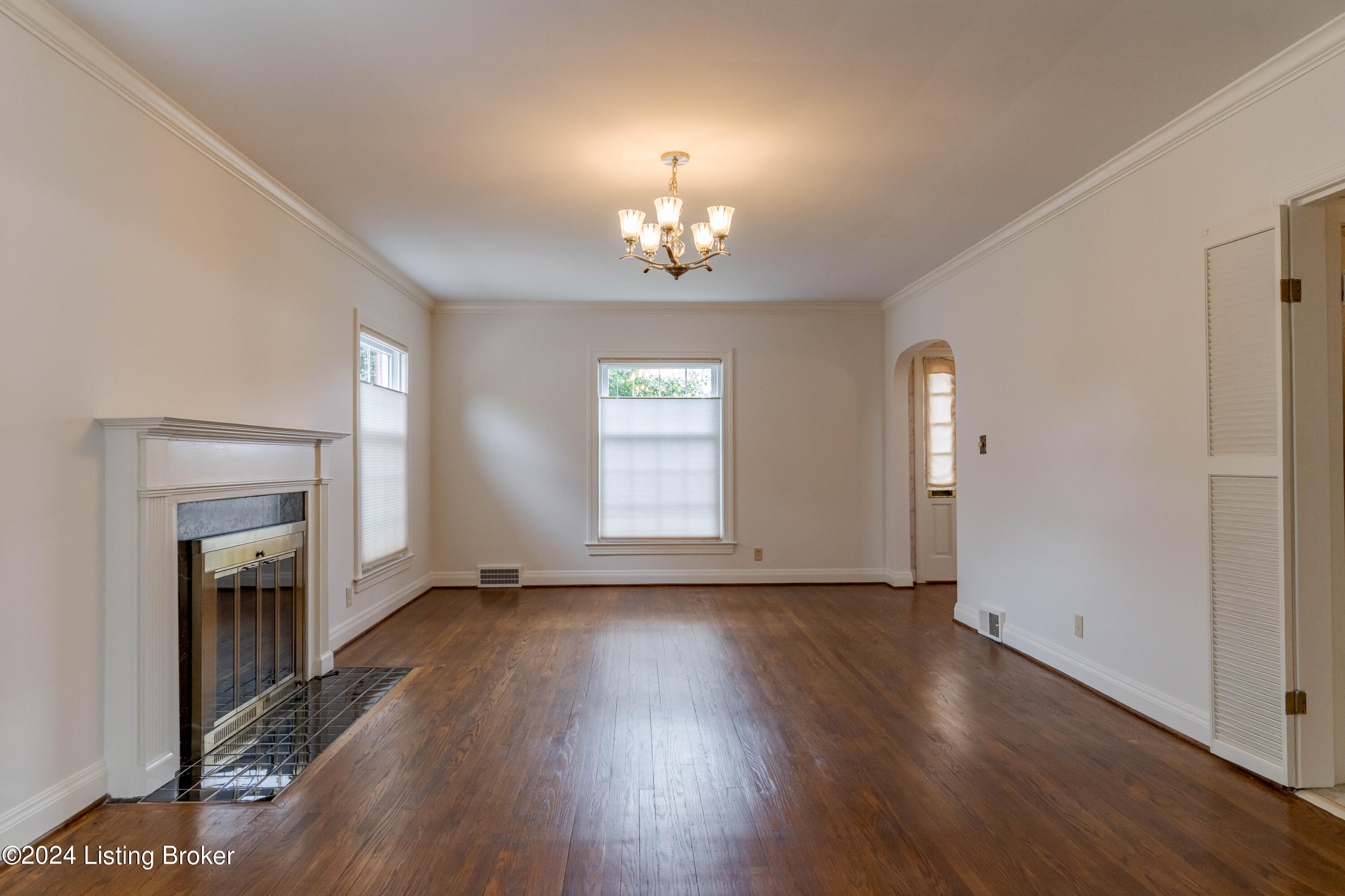 2620 Meadow Road Louisville, KY 40205 - Photo 32 of 61 DSC05840
