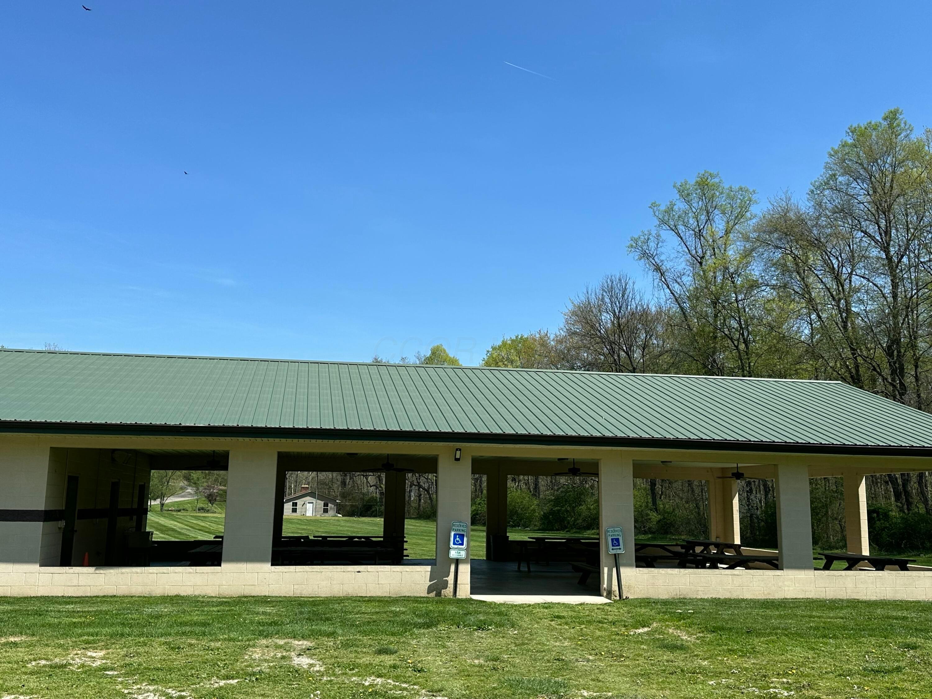 547 Ross Road Southeast Lancaster, OH 43130 - Photo 14 of 30 Shelter House