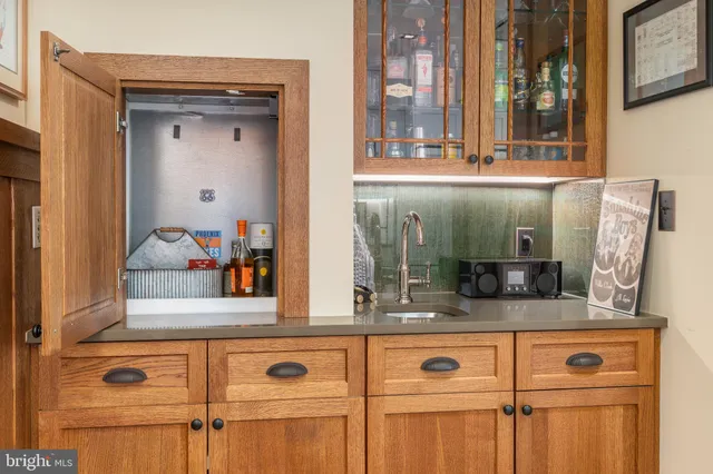 $2,300,000 | 1737 Church Street Northwest, Washington, DC 20036