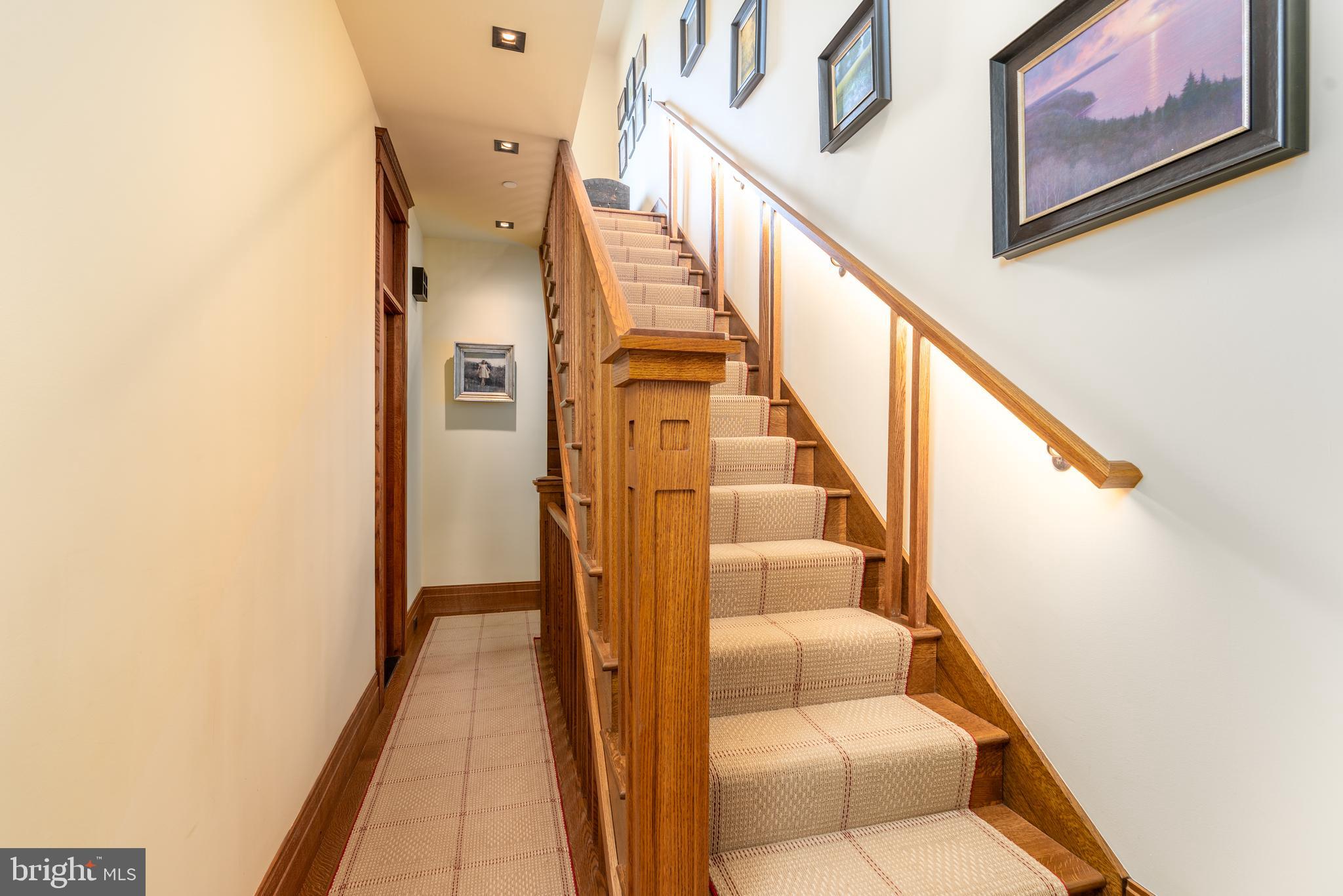 1737 Church Street Northwest Washington, DC 20036 - Photo 42 of 58 a view of entryway