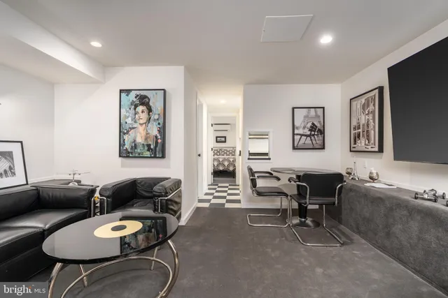 $2,300,000 | 1737 Church Street Northwest, Washington, DC 20036