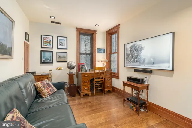 $2,300,000 | 1737 Church Street Northwest, Washington, DC 20036