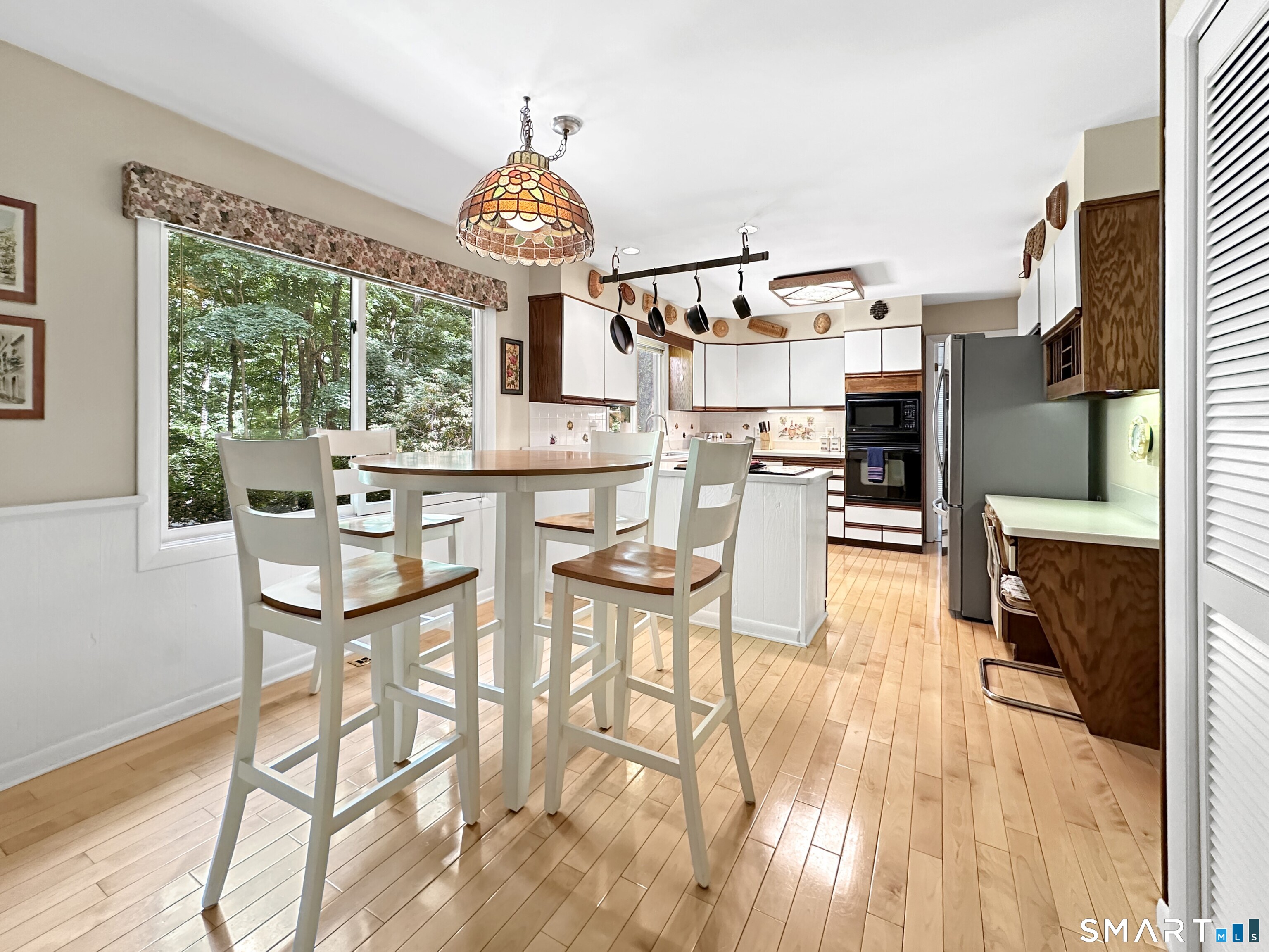 320 Summer Hill Road Madison, CT 06443 - Photo 16 of 40