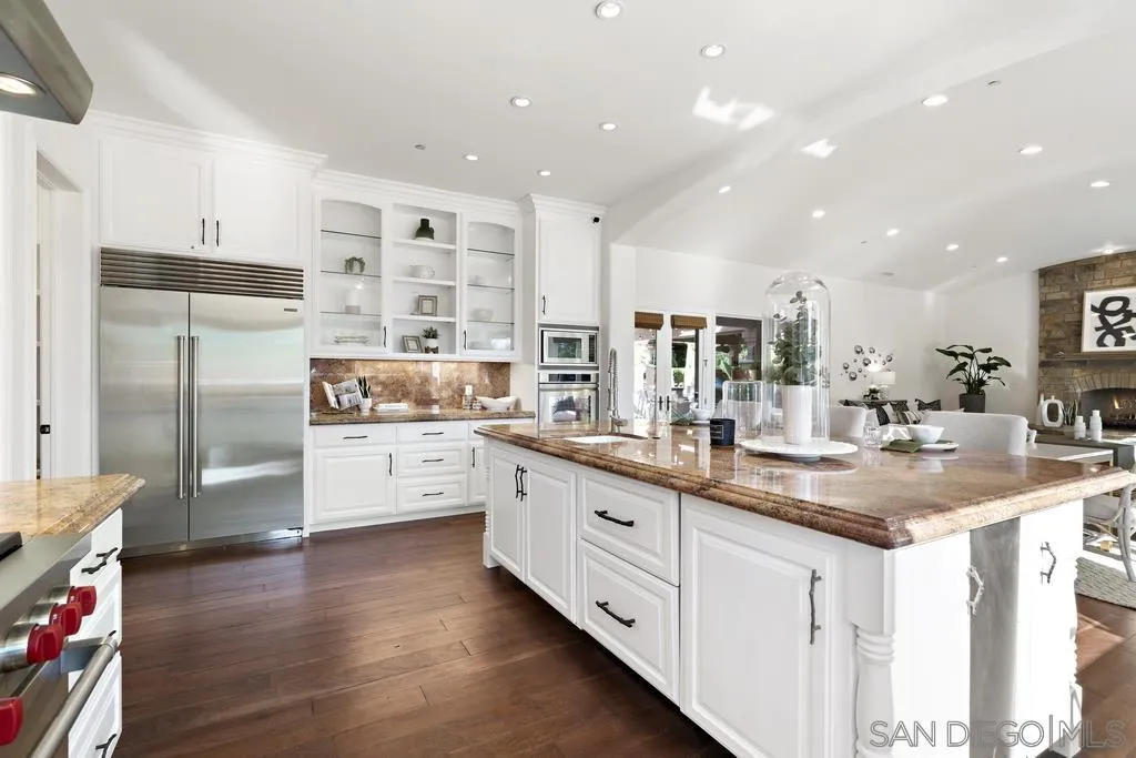 3427 Via Monteverde Encinitas, CA 92024 - Photo 14 of 32