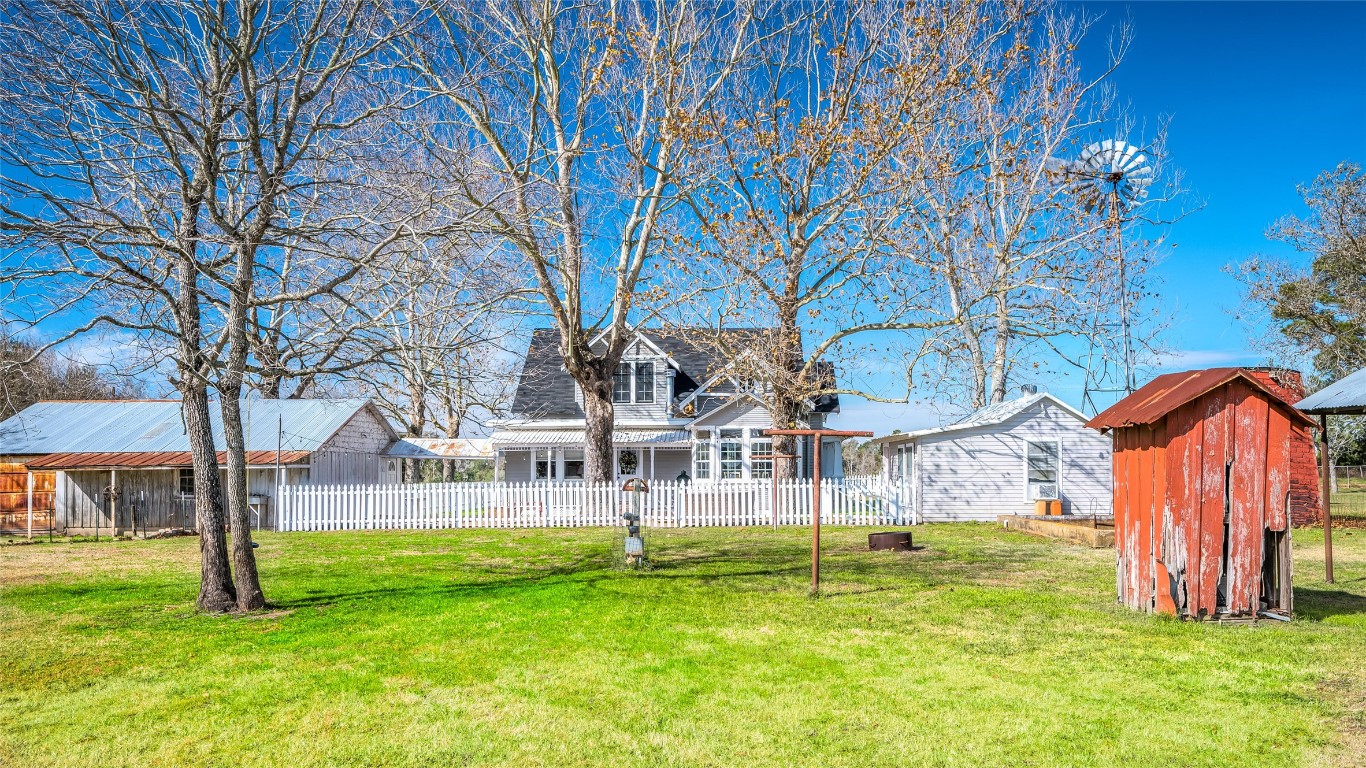 10152 Farm To Market Road 949 Cat Spring, TX 78933 - Photo 15 of 45 a view of a park with large trees