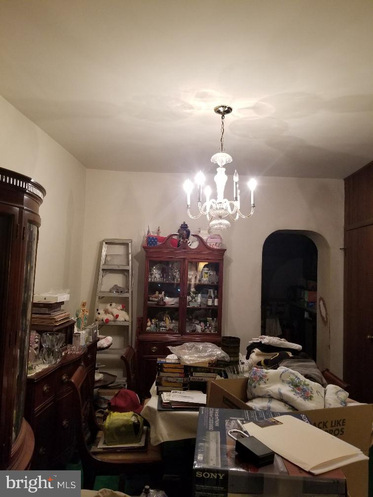 218 Tasker Street Philadelphia, PA 19148 - Photo 2 of 13 Gallery Image 2