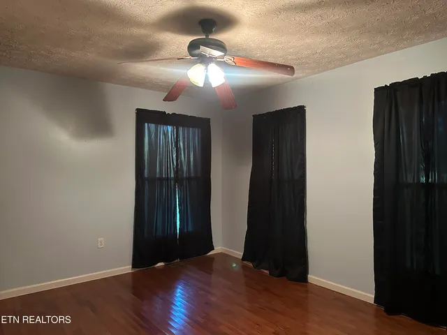 $368,500 | 449 Old Middlesboro Highway, La Follette, TN 37766