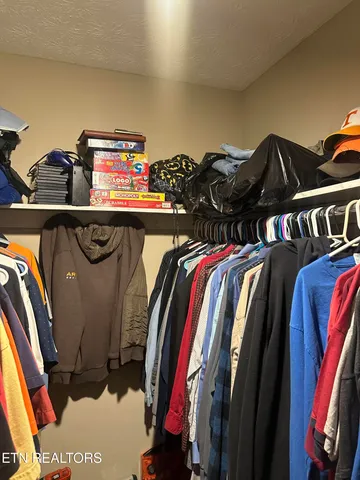 $368,500 | 449 Old Middlesboro Highway, La Follette, TN 37766