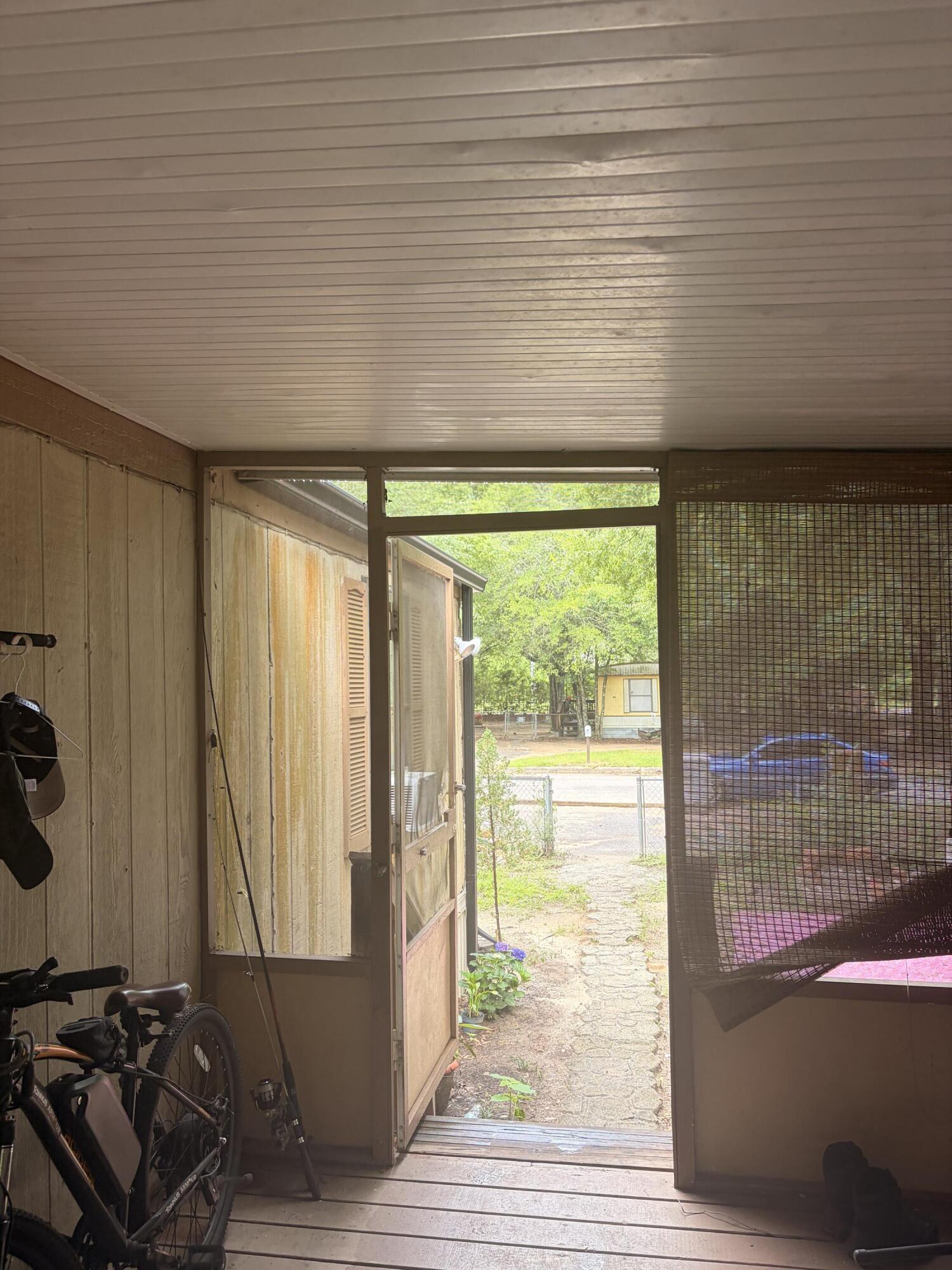 6234 Morgan Road Milton, FL 32570 - Photo 2 of 21
