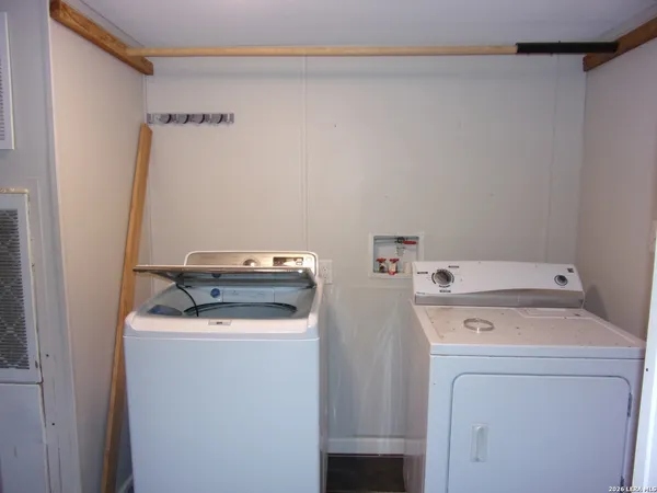 $1,675 | 360 Rangeland Road, Blanco, TX 78606