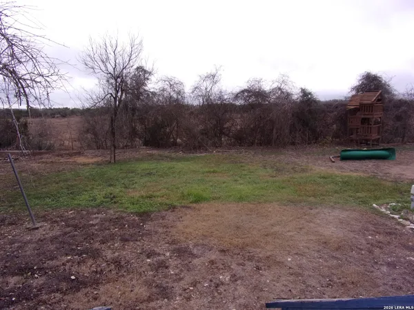 $1,675 | 360 Rangeland Road, Blanco, TX 78606