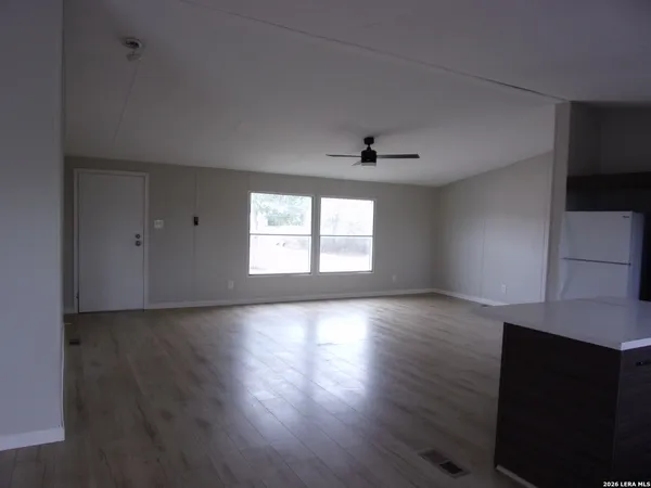 $1,675 | 360 Rangeland Road, Blanco, TX 78606