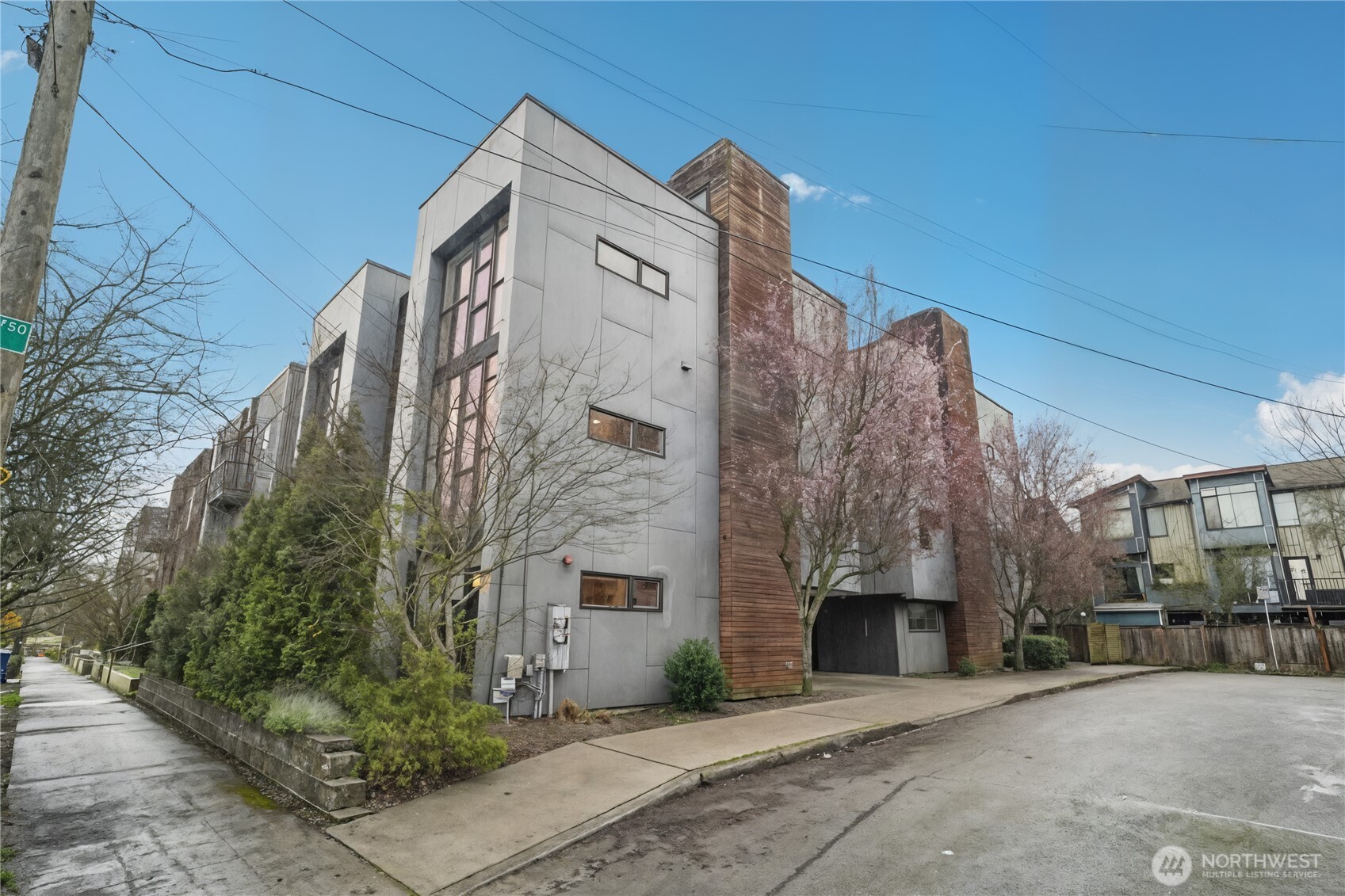 1321 South State Street, Unit C Seattle, WA 98144 - Photo 7 of 36