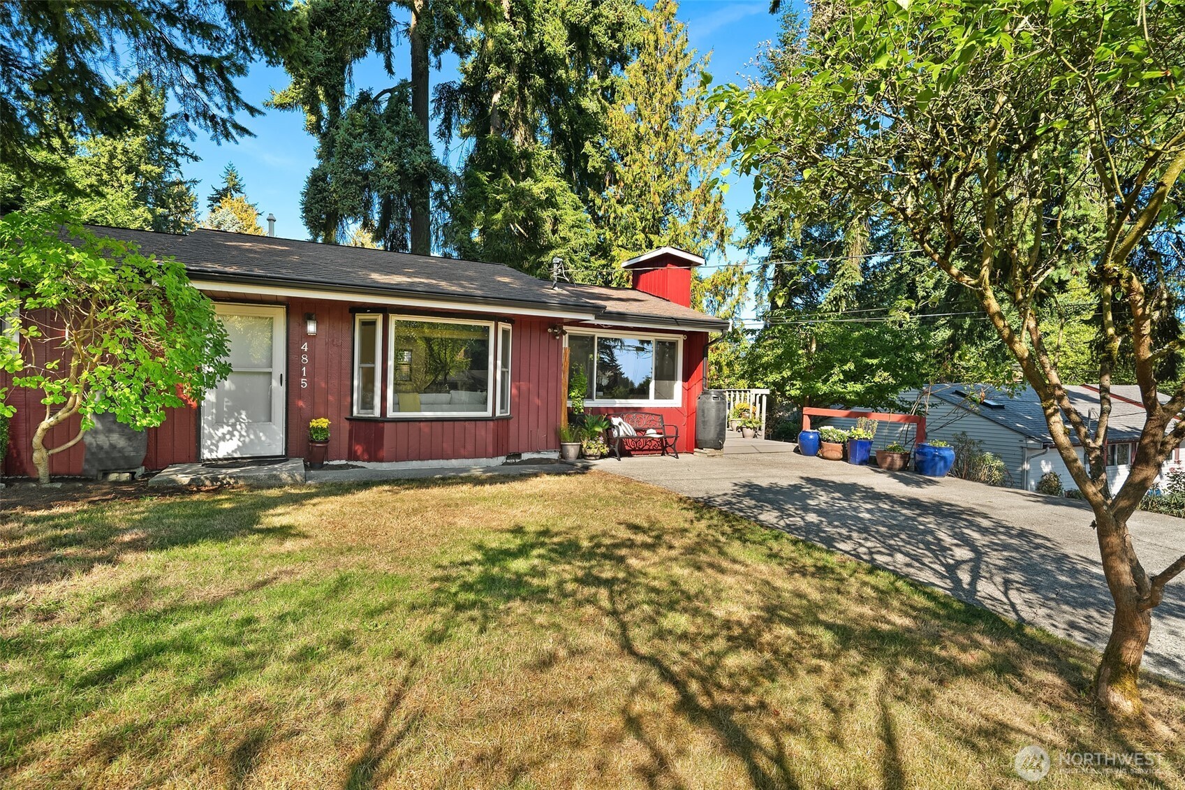 4815 244th Street Southwest Mountlake Terrace, WA 98043 - Photo 2 of 20