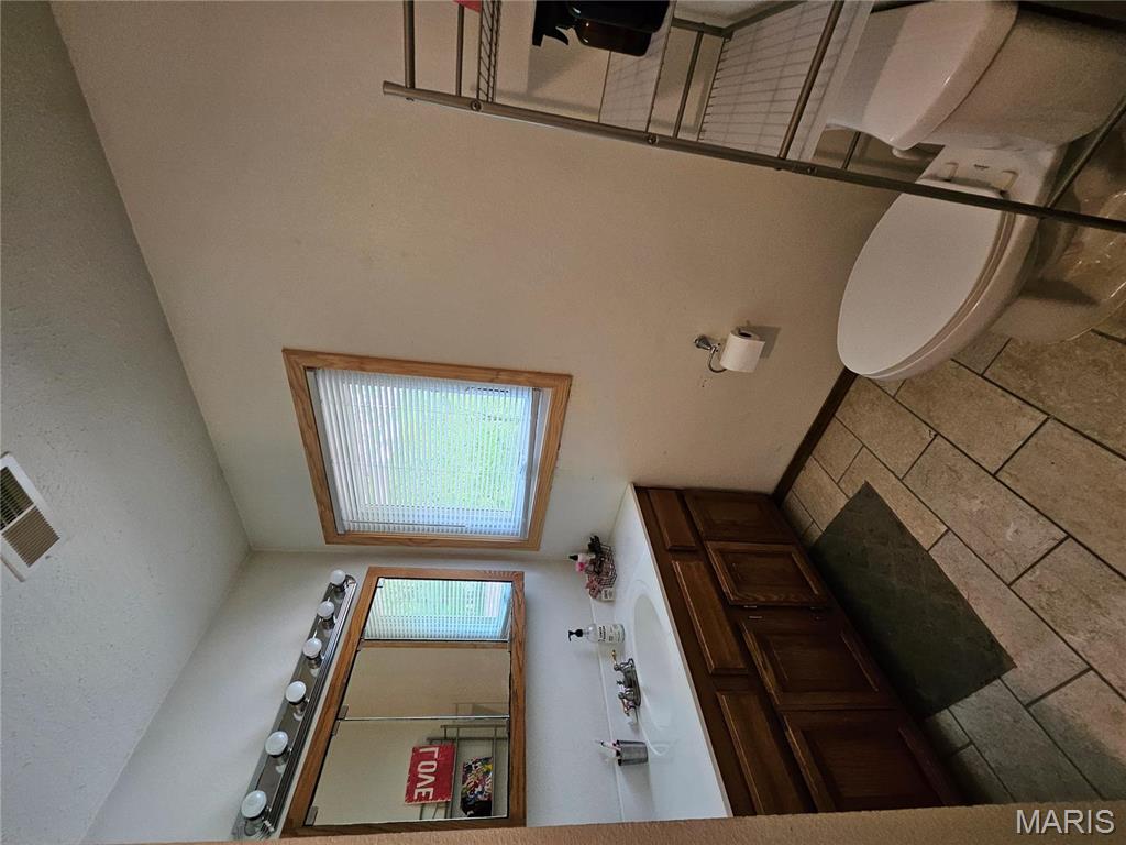 14040 Elm Drive Plato, MO 65552 - Photo 19 of 46