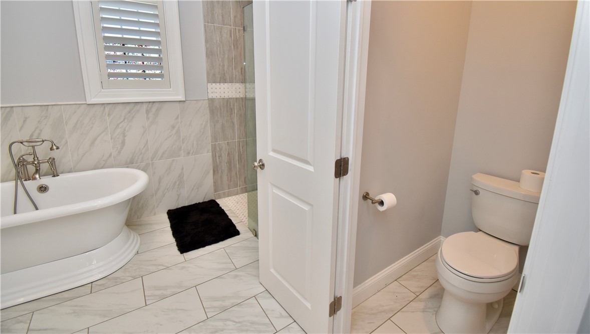 210 High Street Westerly, RI 02891 - Photo 16 of 25
