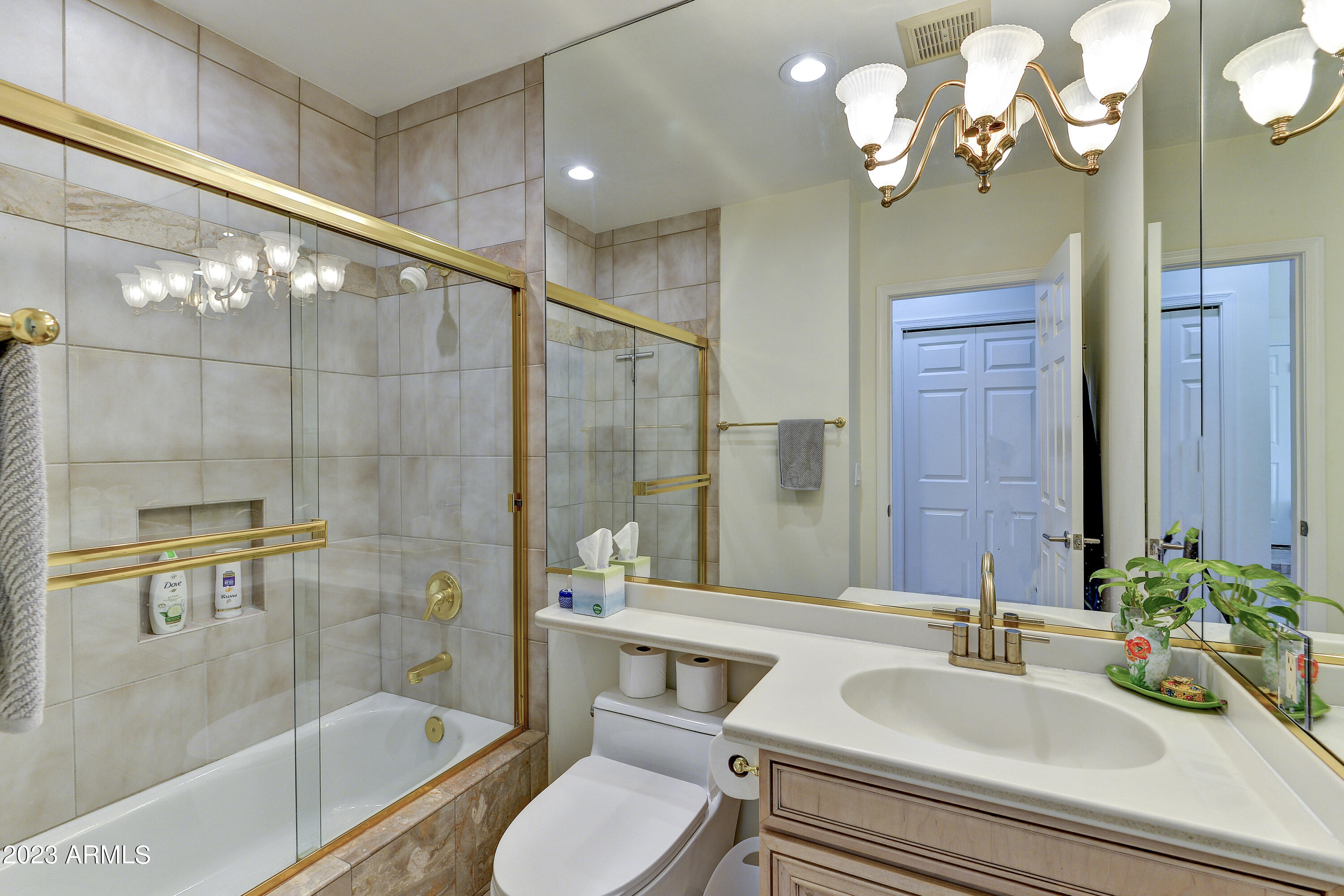 7272 East Gainey Ranch Road, Unit 24 Scottsdale, AZ 85258 - Photo 13 of 22 009_Bathroom