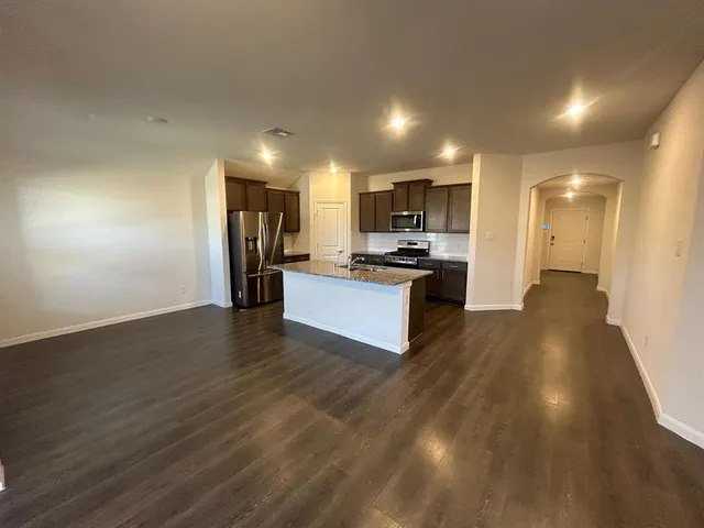 $1,795 | 602 Range Drive, Princeton, TX 75407