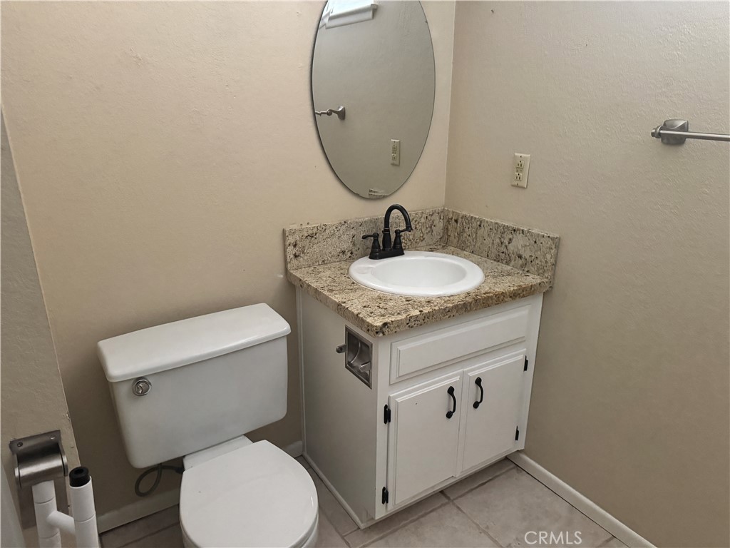 14705 Mandan Road Apple Valley, CA 92307 - Photo 15 of 23