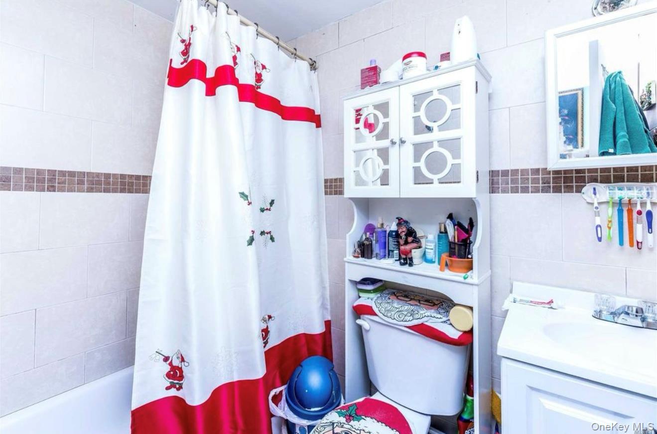 35-43 97th Street Queens, NY 11368 - Photo 3 of 10