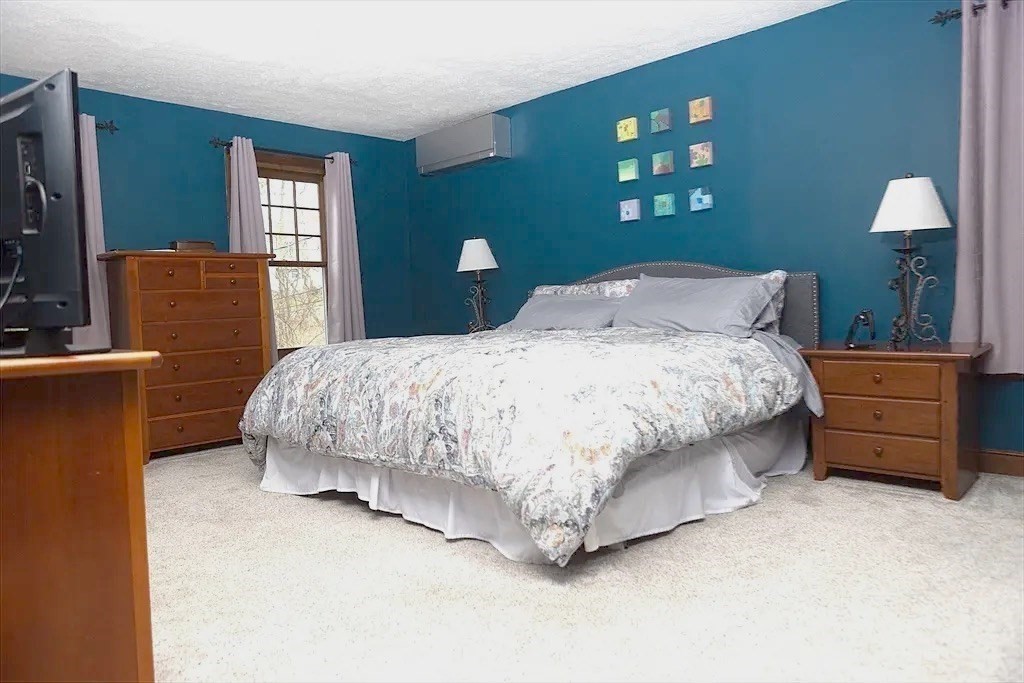 27 Carl Road Walpole, MA 02081 - Photo 15 of 25 Gallery Image 15