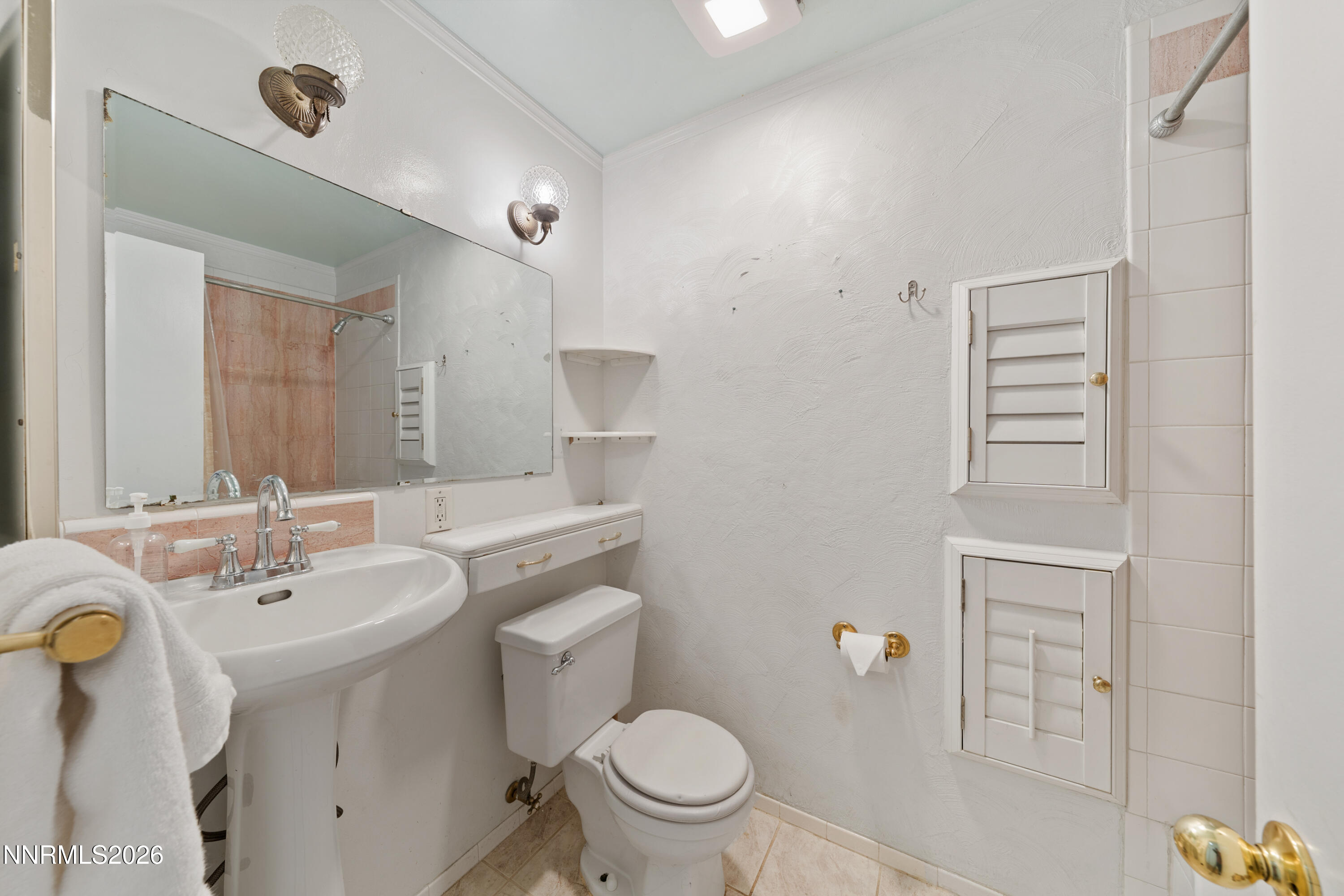 3655 West 7th Street Reno, NV 89503 - Photo 18 of 47 A7V06316