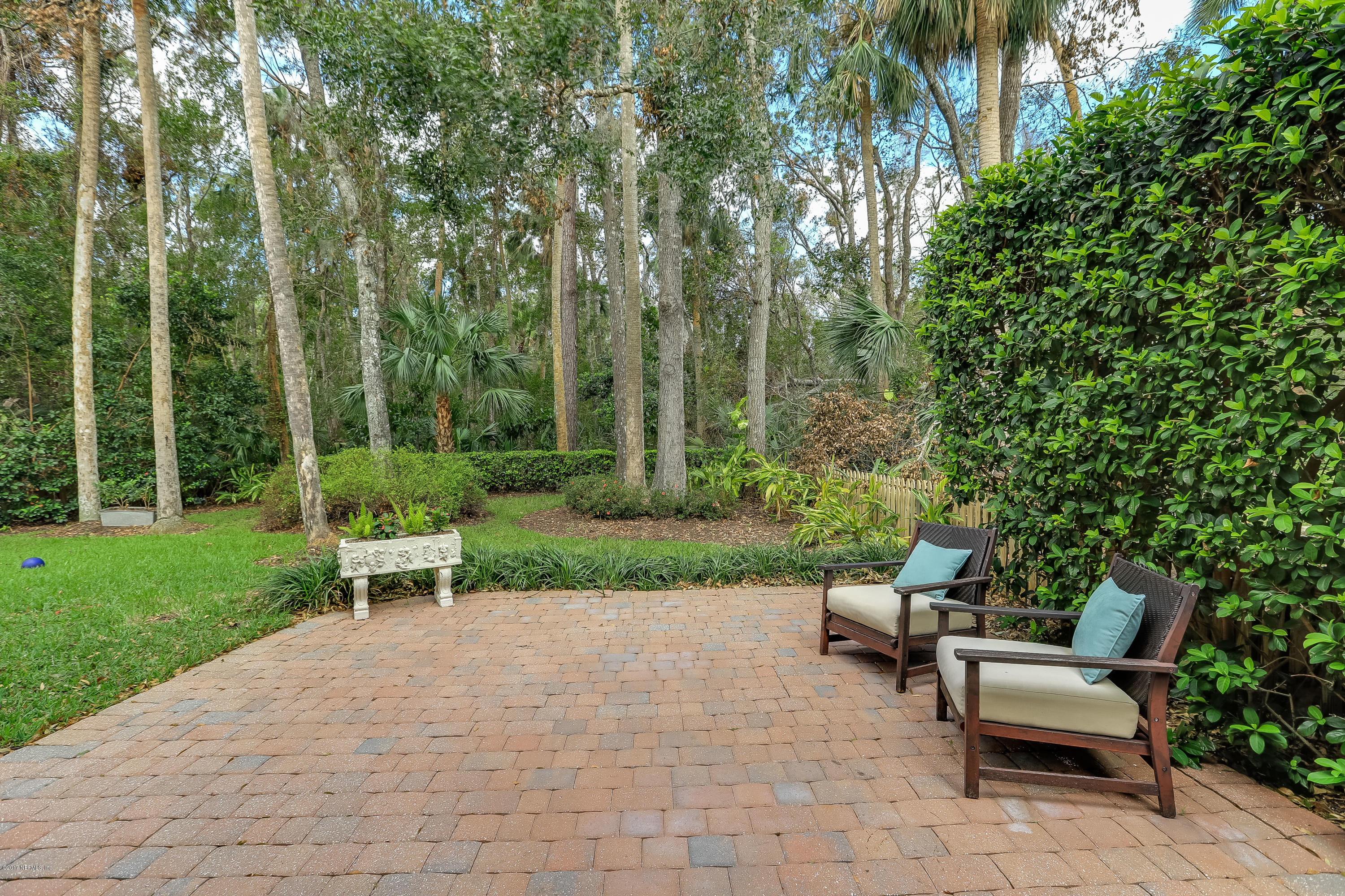 489 Big Tree Road Ponte Vedra Beach, FL 32082 - Photo 24 of 32 a view of backyard with furniture and garden