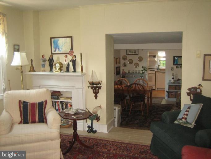 106 Riverside Terrace, Unit 2 Chestertown, MD 21620 - Photo 12 of 14 Living Room #2