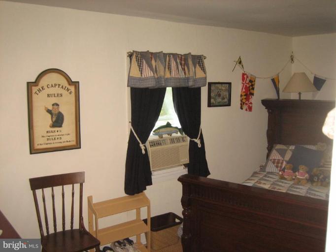 106 Riverside Terrace, Unit 2 Chestertown, MD 21620 - Photo 5 of 14 Bedroom #1