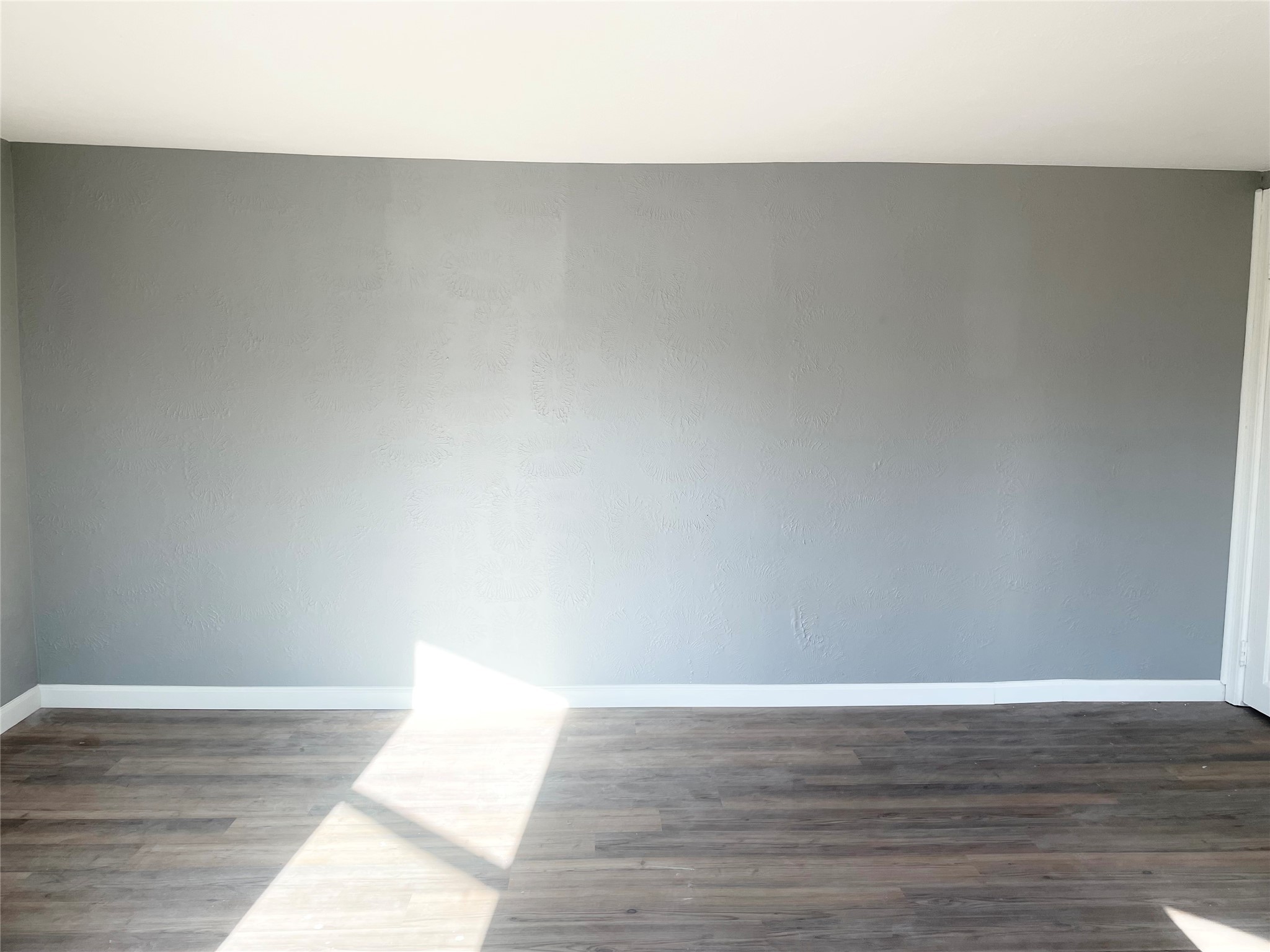 7515 Bayway Drive, Unit 2 Baytown, TX 77520 - Photo 2 of 15 Living Room