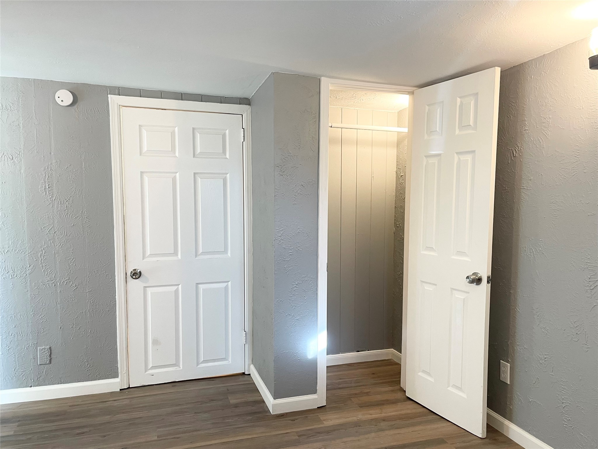 7515 Bayway Drive, Unit 2 Baytown, TX 77520 - Photo 9 of 15 Bedroom