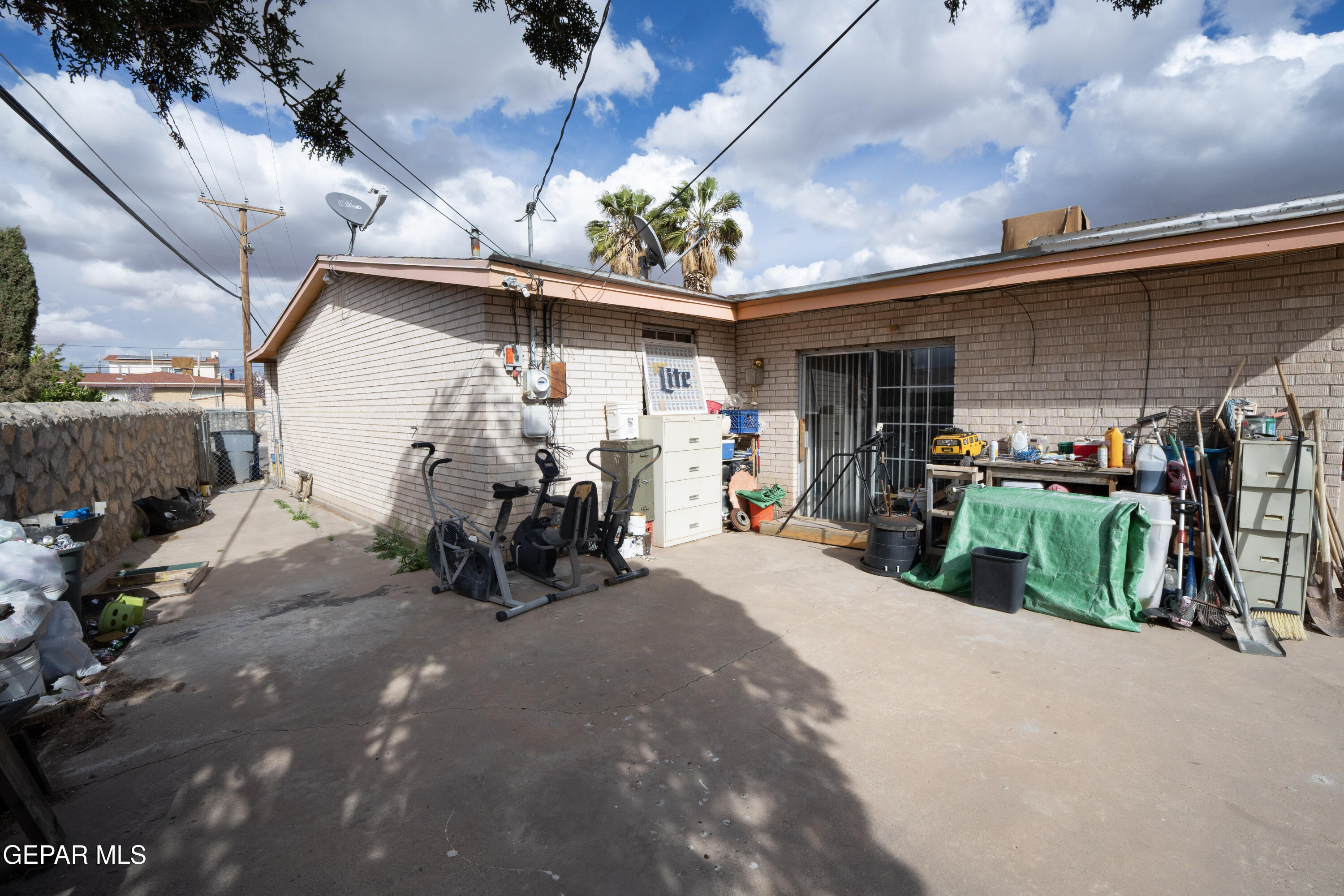 8144 Burnham Road El Paso, TX 79907 - Photo 36 of 40 20-DSC02216