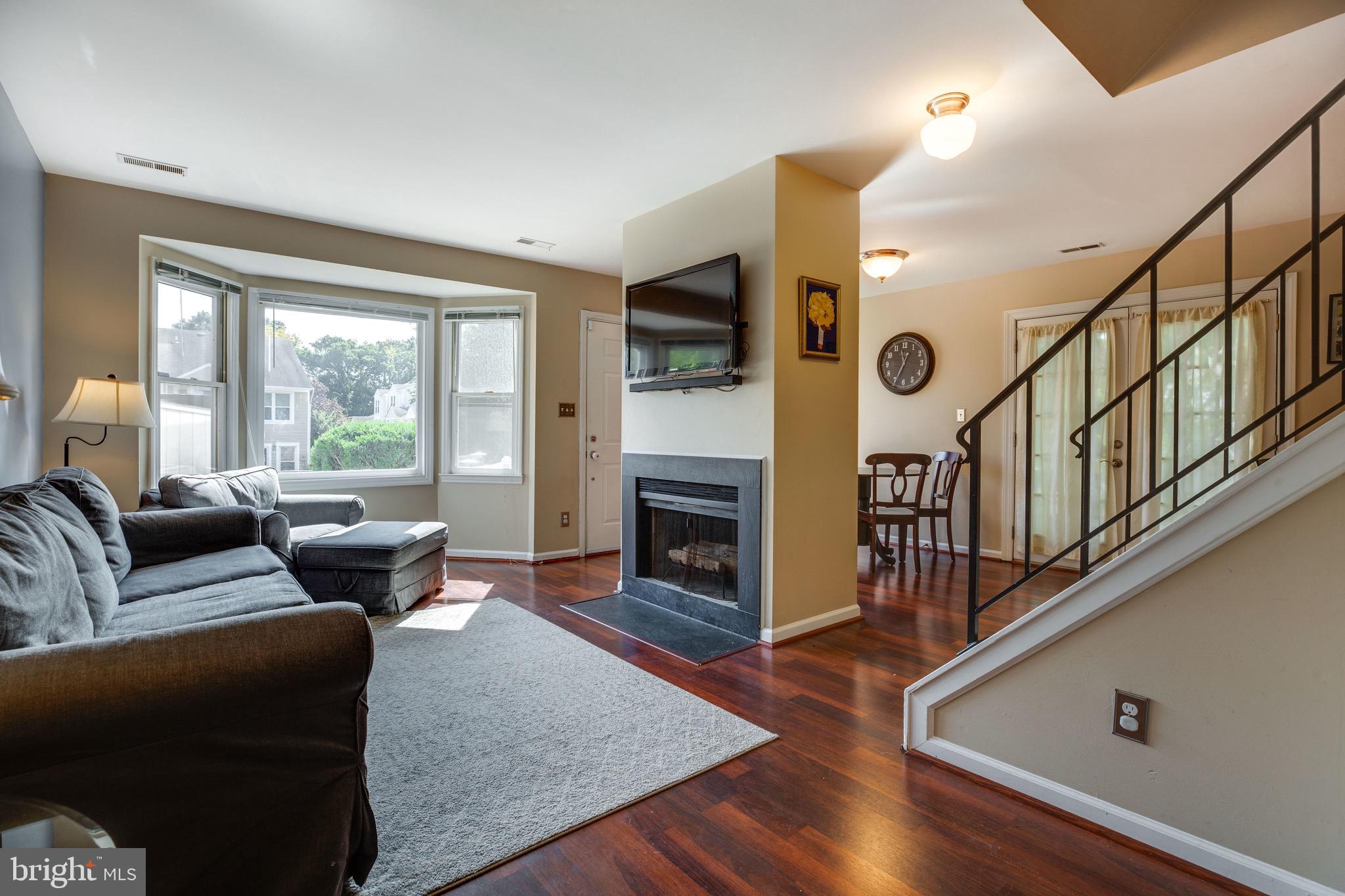 6014 Rabbit Hill Court Centreville, VA 20121 - Photo 15 of 29 Gallery Image 15