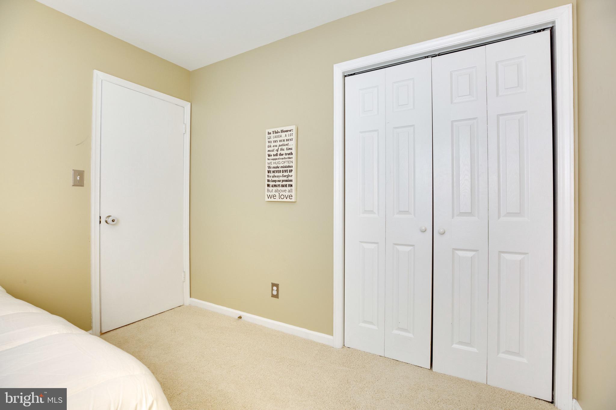 6014 Rabbit Hill Court Centreville, VA 20121 - Photo 28 of 29 Gallery Image 28