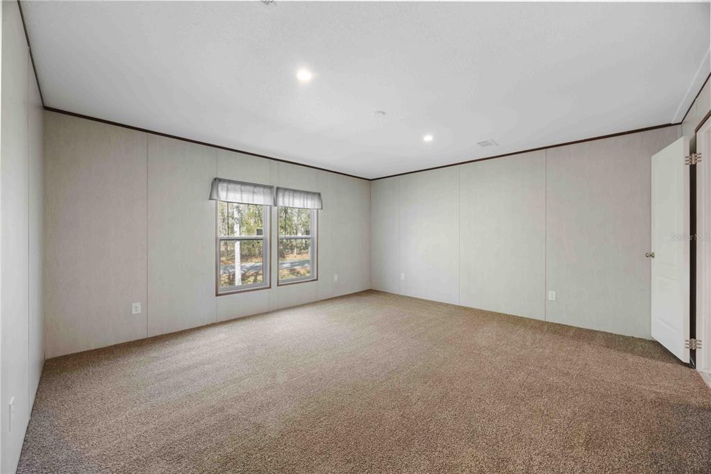 1525 Slash Pine Road Lakeland, FL 33809 - Photo 11 of 27