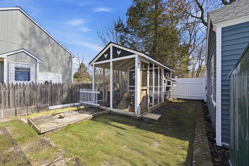 79 Granby Road South Hadley, MA 01075 - Photo 37 of 42