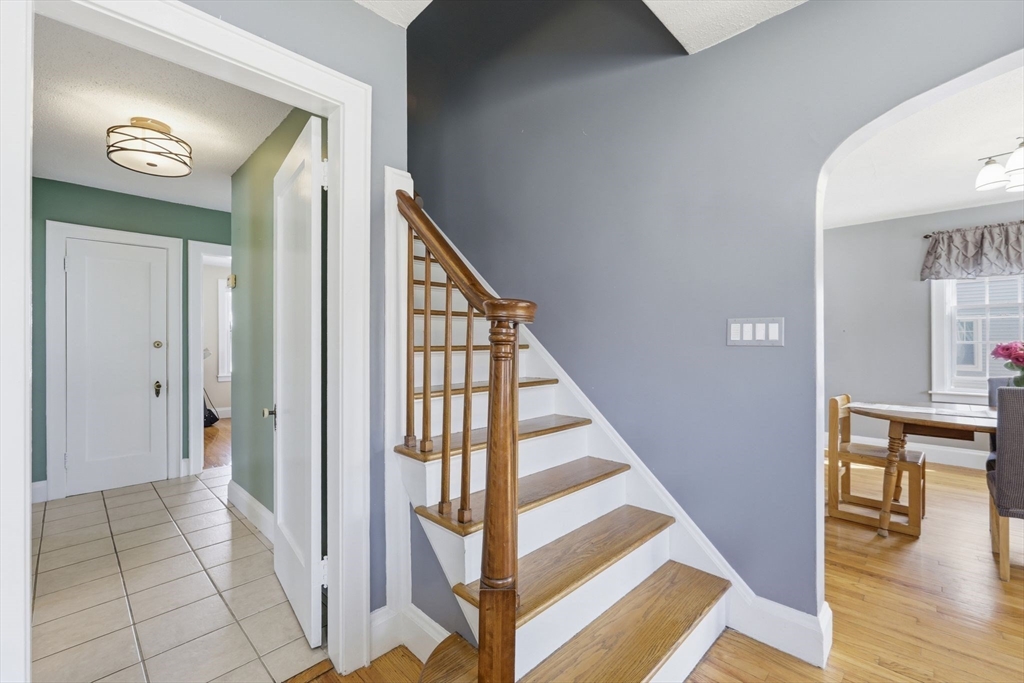 79 Granby Road South Hadley, MA 01075 - Photo 7 of 42