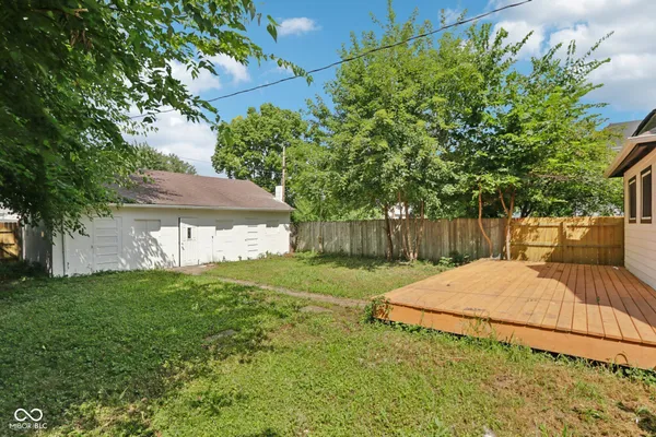 $2,500 | 2728 Carrollton Avenue, Indianapolis, IN 46205