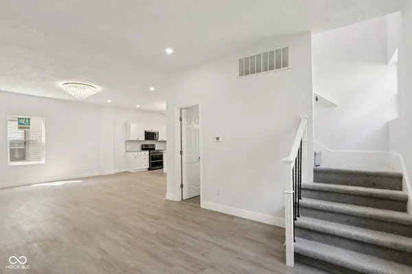 $2,500 | 2728 Carrollton Avenue, Indianapolis, IN 46205