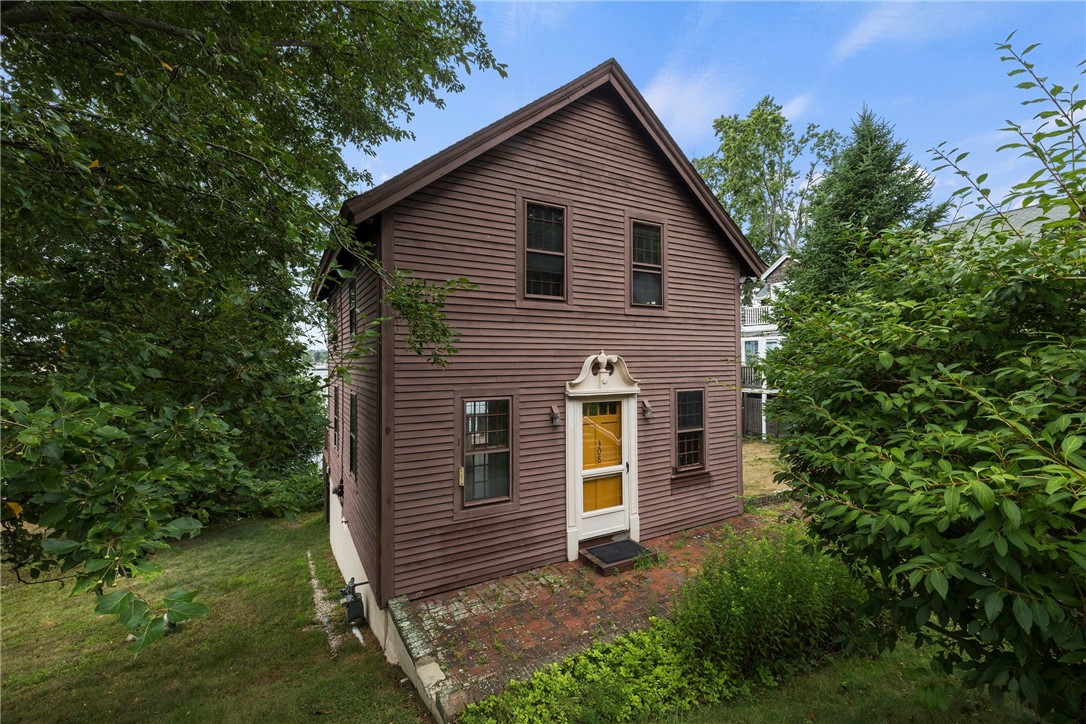 308 Riverside Drive Tiverton, RI 02878 - Photo 25 of 39