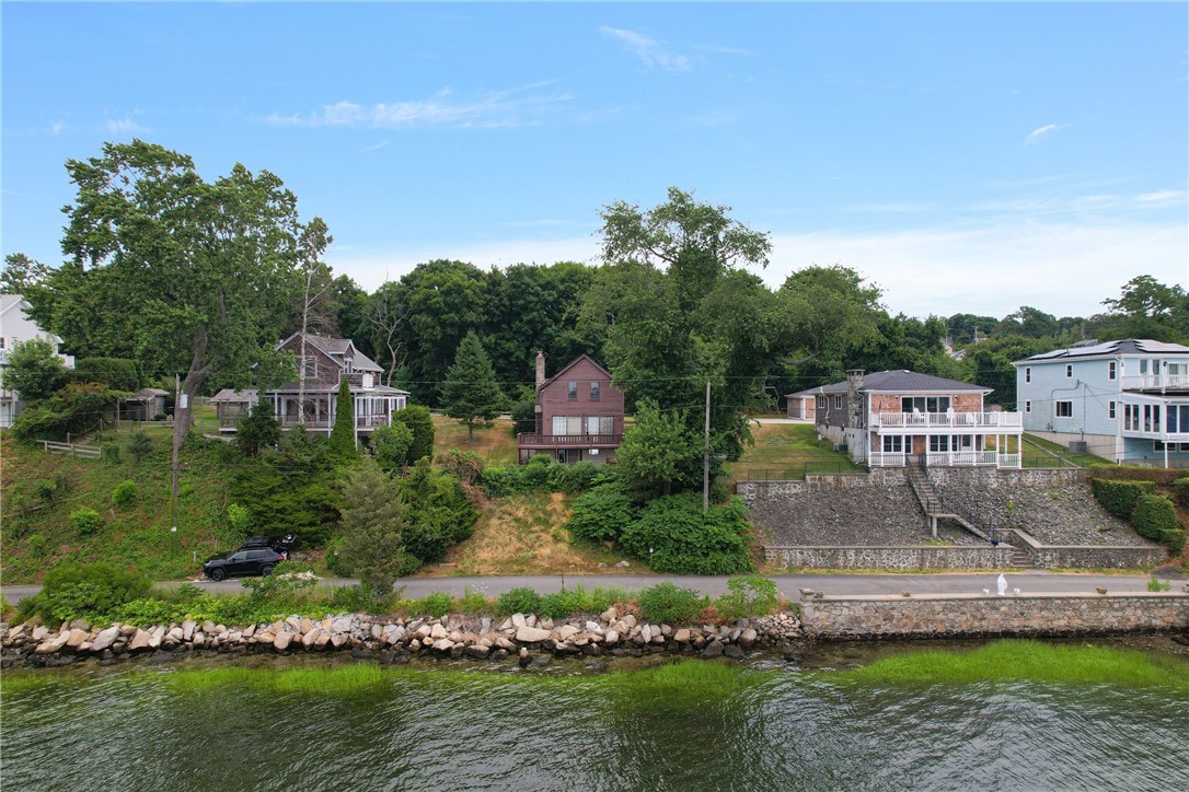 308 Riverside Drive Tiverton, RI 02878 - Photo 33 of 39