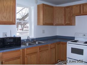 1935 East Laurel Street Springfield, IL 62703 - Photo 5 of 7 Gallery Image 5
