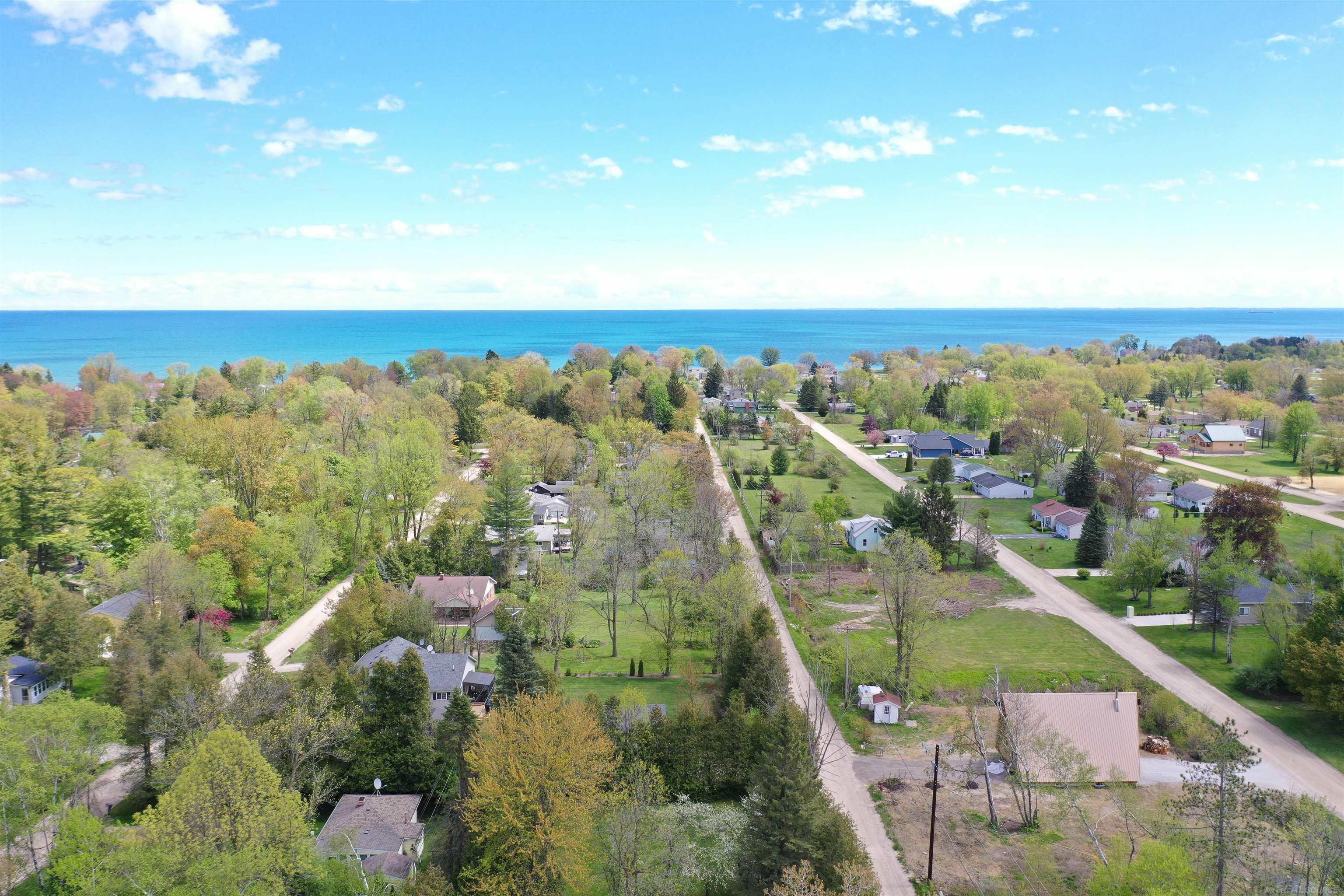 7267 Beechwood Road Lexington, MI 48450 - Photo 23 of 43 50141889-77d99f41-6f86-4378-b407-40bf0dc0a9fc.JPG