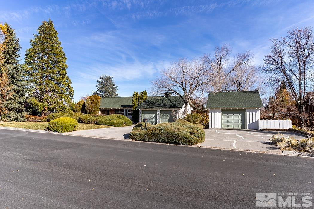 1970 Pineridge Drive Reno, NV 89509 - Photo 7 of 36 Photo 7