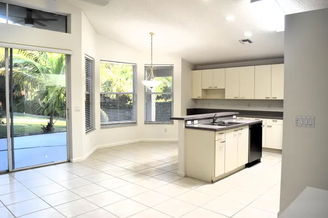 $3,600 | 6166 Cotton Rose Lane, Lake Worth, FL 33467